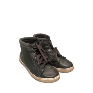 Boys boots